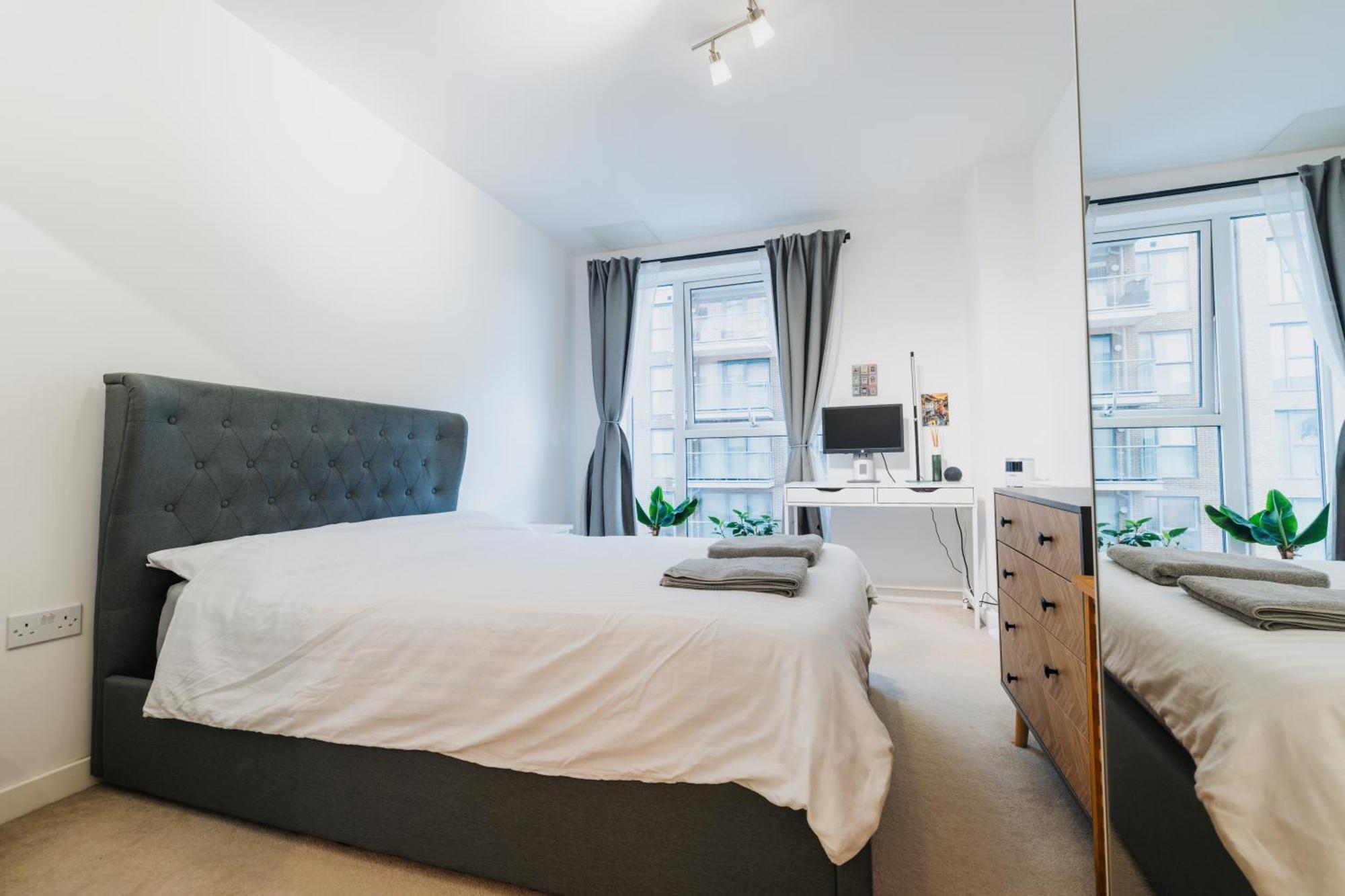 Brixton Village Flat- Private En-Suite Double Bedroom 伦敦 外观 照片